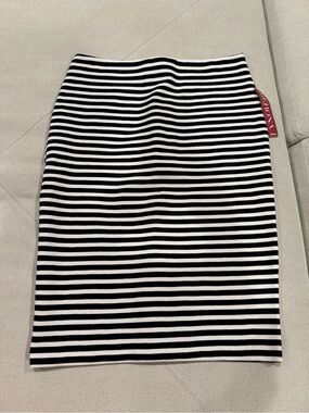 Merona Black and White Striped Pencil Skirt